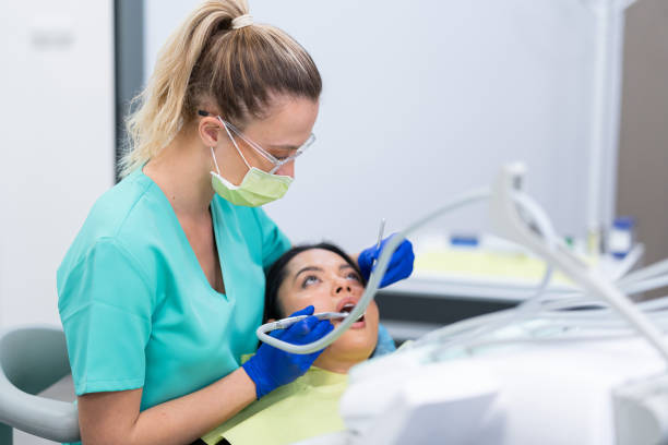 Best Dentist for Tooth Abscess  in Lomita, CA